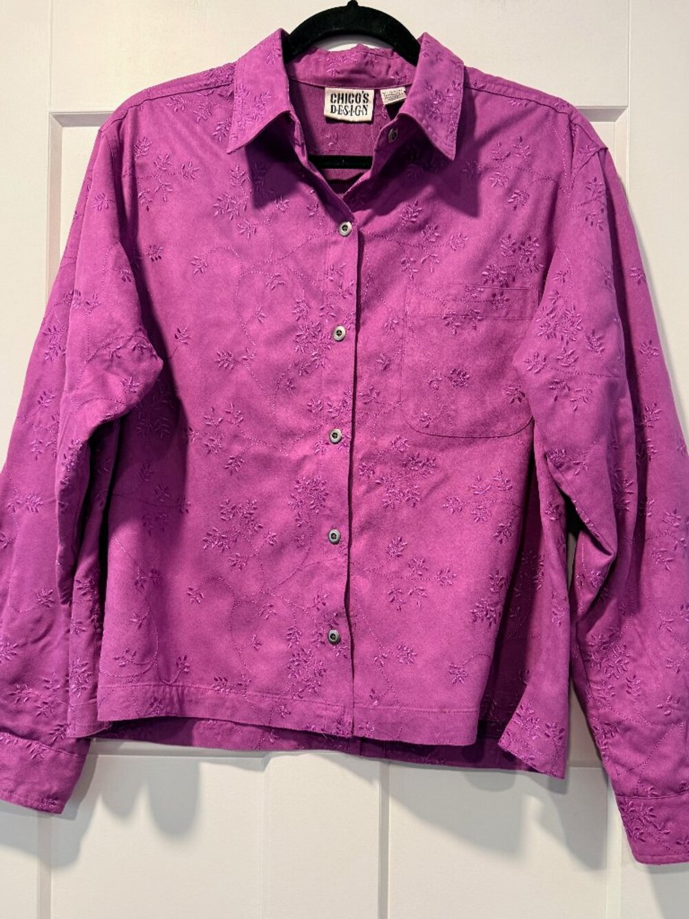 Vintage Chico's Design Dark Pink Fuschia Floral Embroidered Button-Front Blouse
